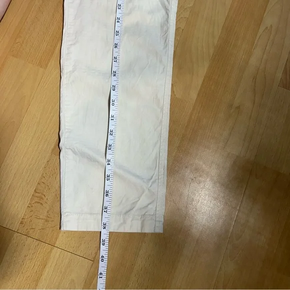 Vuori Ripstop Pant in Natural Medium Gorpcore Activewear Utility - Picture 11 of 16